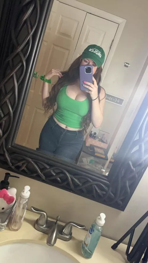 Go Birds!  by aqualaraa27xx