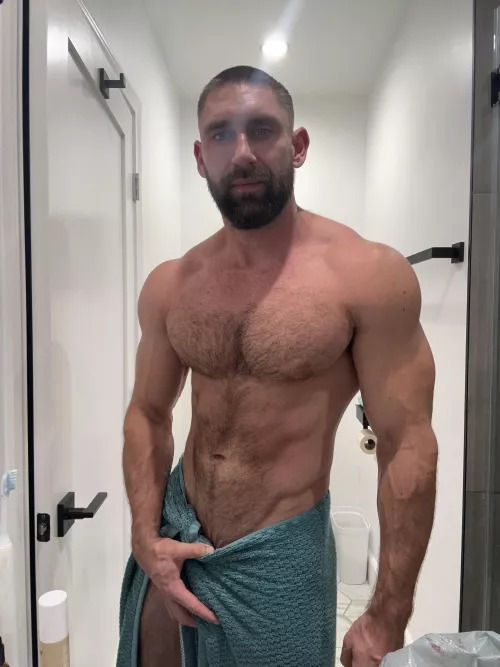 Hairy or shaved? by onlygainzsteve