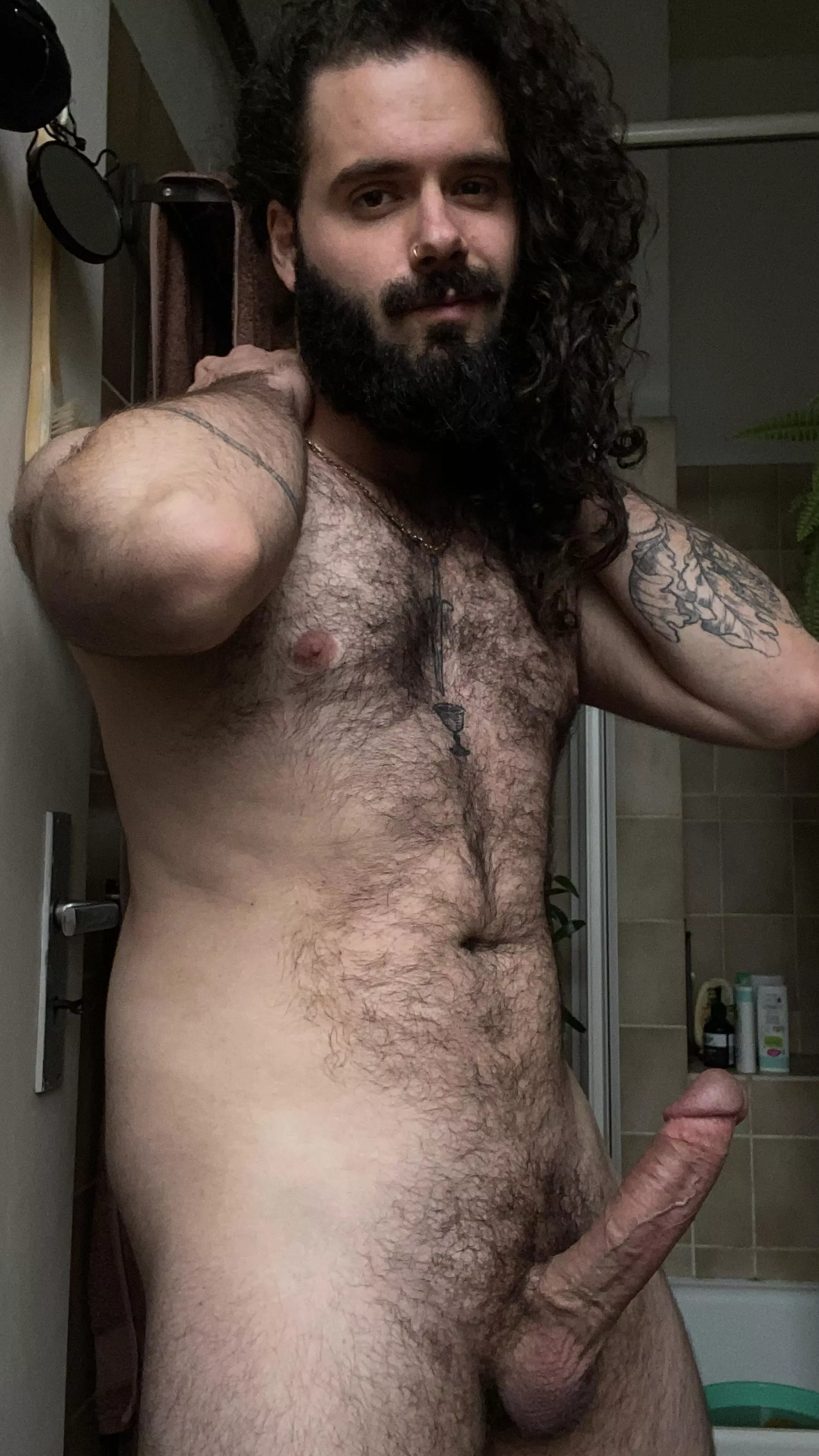 Hi there 🤍 posted by Satyriosis23