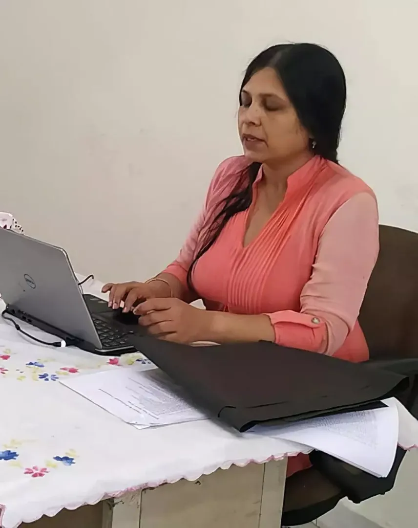 How's this 51 years old bhabhi? posted by aryandkamd
