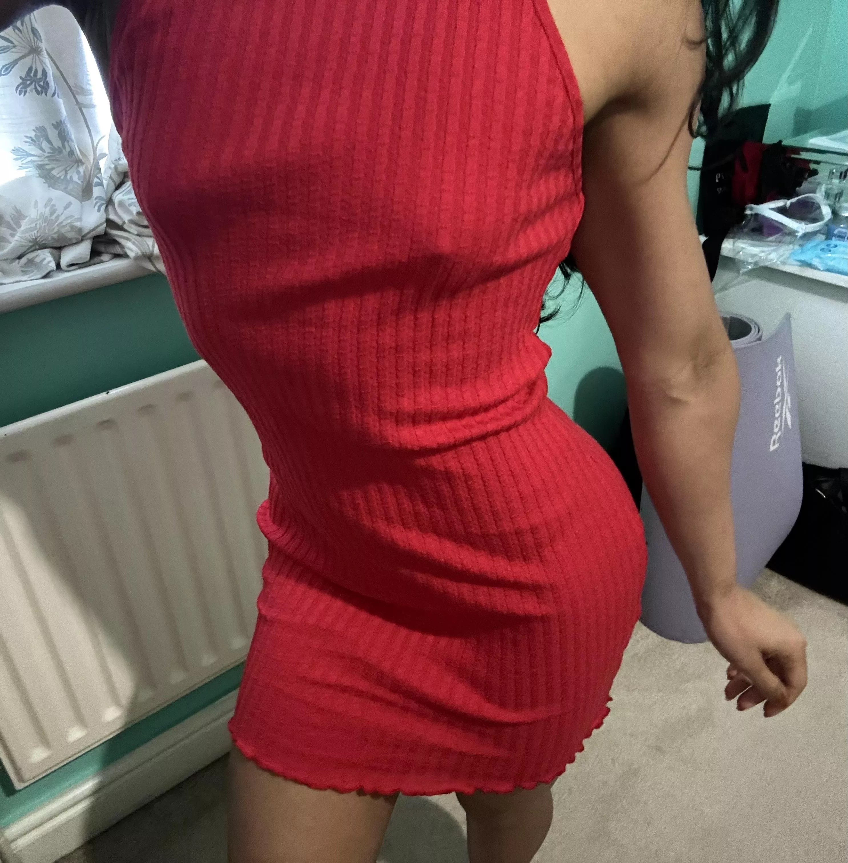 I don’t like bras  posted by bbygirllxoxo