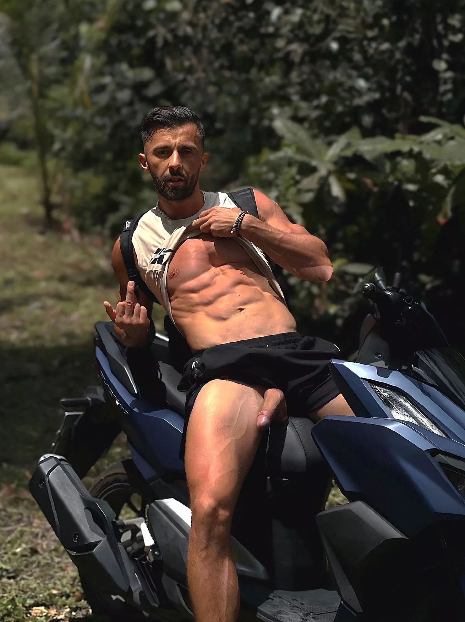 it popped out cuz I was horny posted by Thick_Adeptness_4783