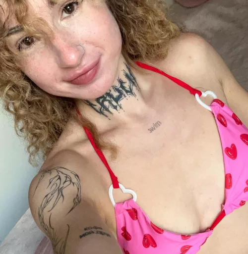 maybe my smile will make your day more pleasant by dreamfairyy