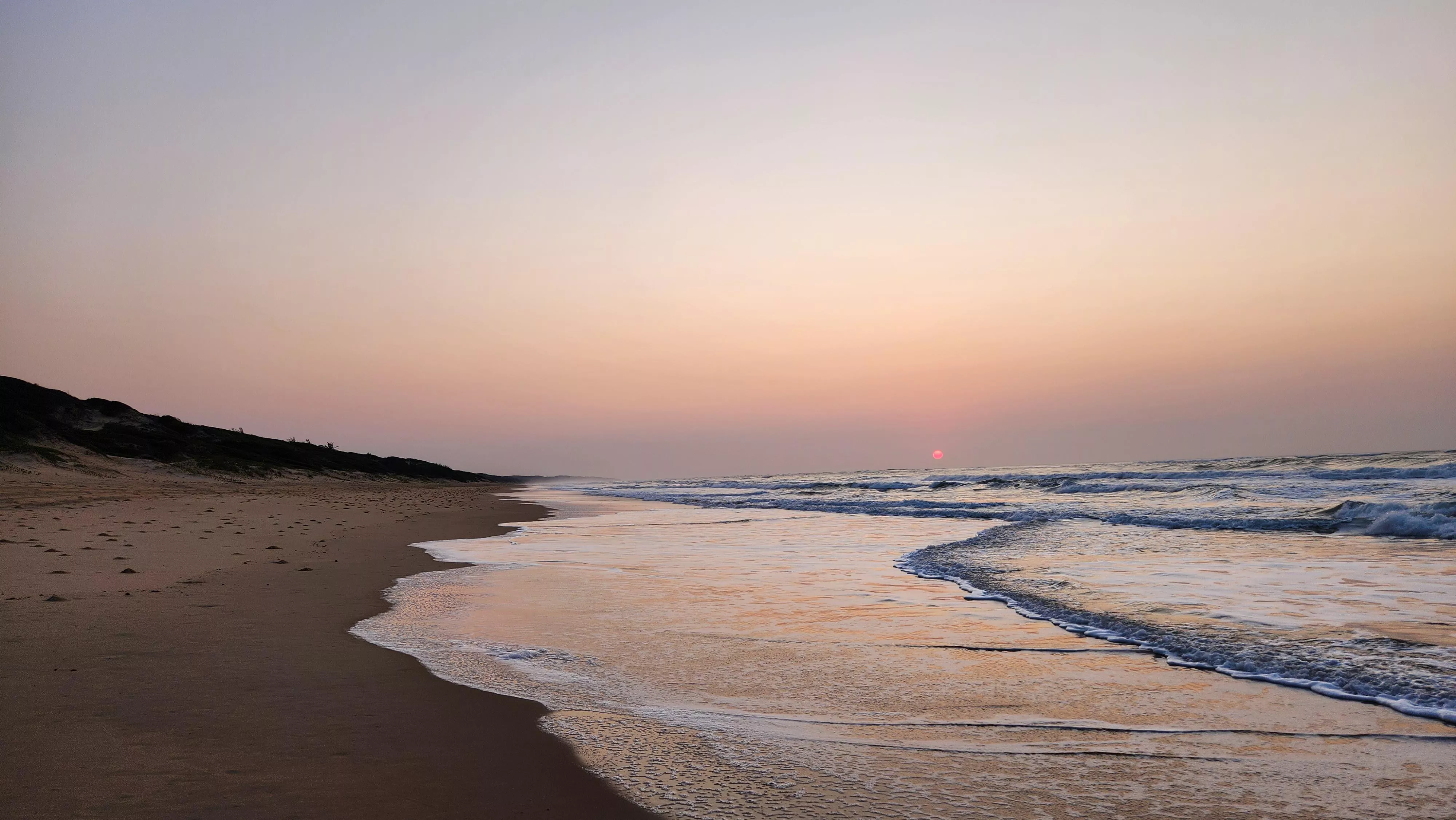 Mozambique, Chidenguele 🇲🇿 posted by No_Dragonfly_6738