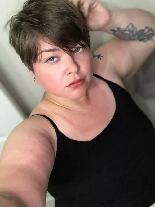 My favourite weather is rainy Fall days 🌧️🍂 what’s your’s? by universebrain_