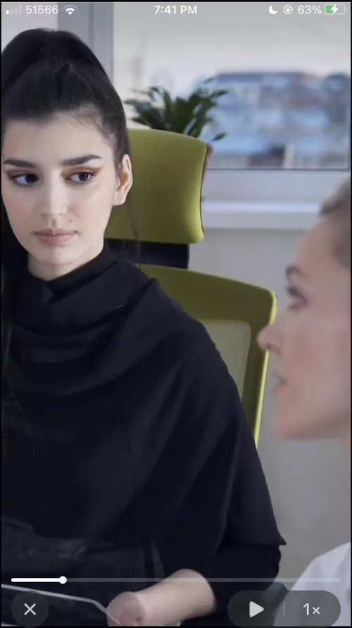 Name this porn star please 😭🙏 by Ambitious-Holiday111