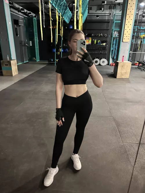 Pretty good cleavage for just a sports bra by BoomPumping