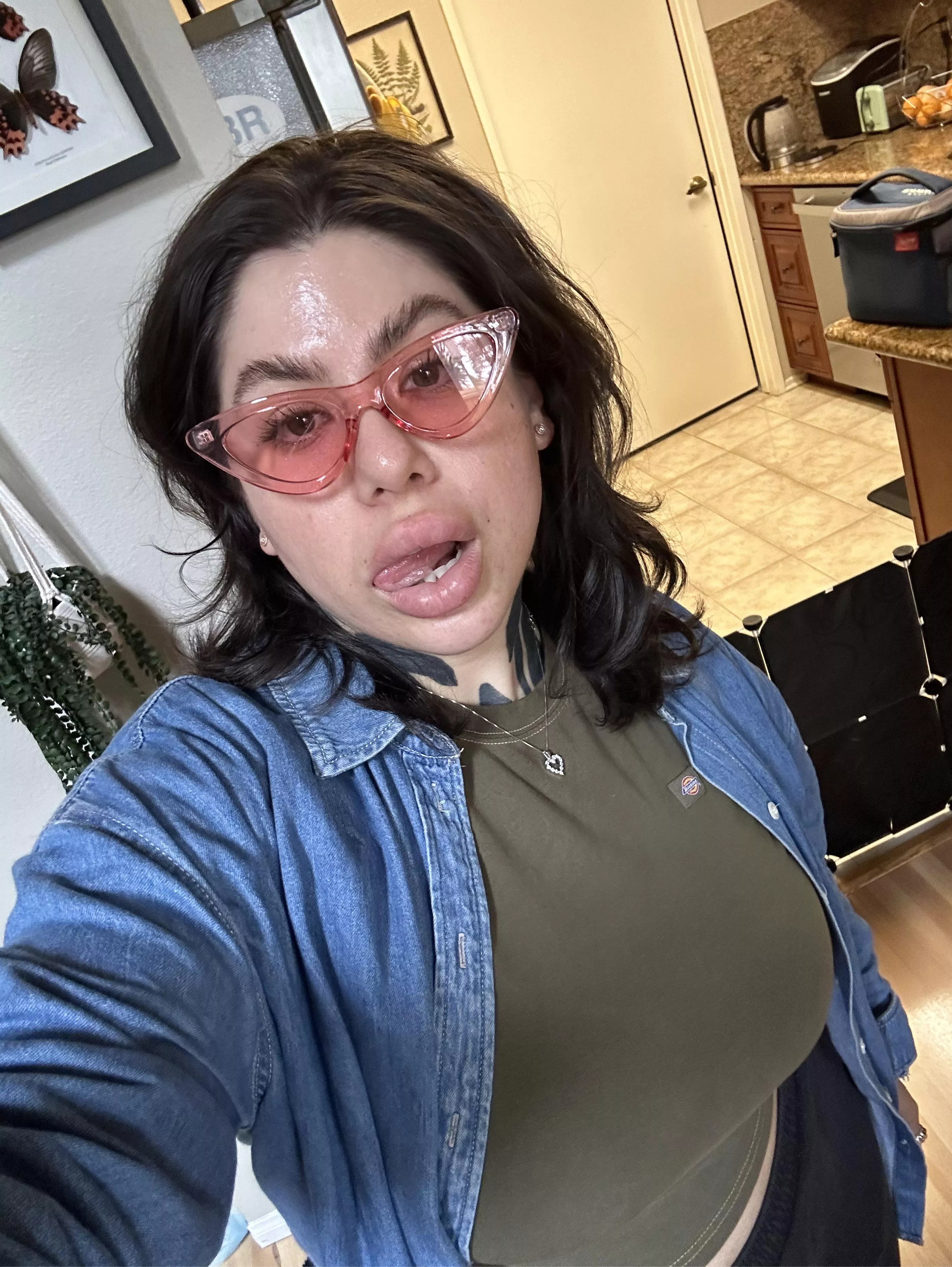 Running on 4 hrs sleep.  posted by NotoriousAliDoom