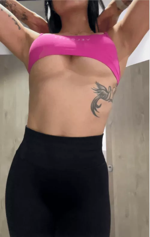 These boobs should be bouncing on you by SaffronSunflower_