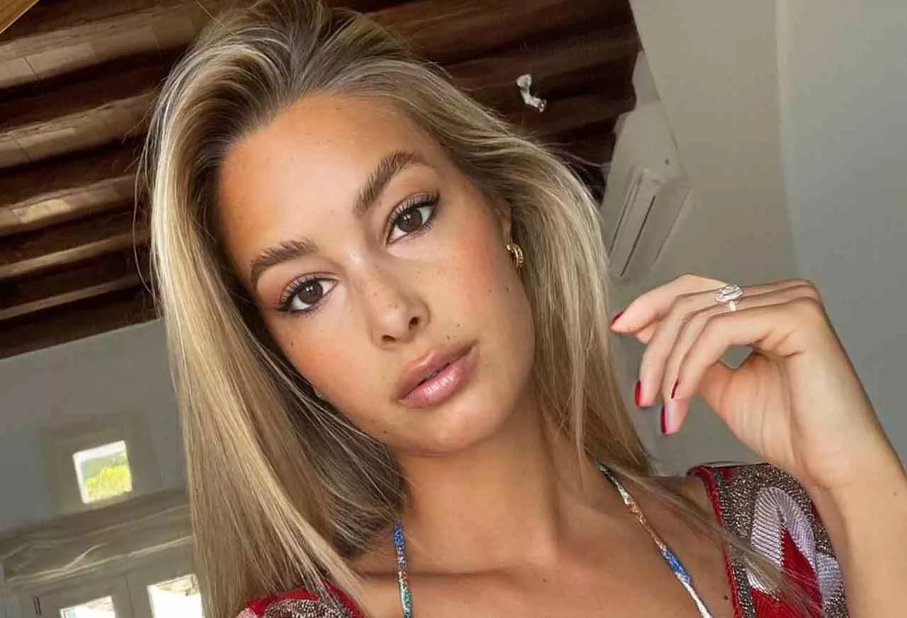 Viky Varga posted by ProductOk5970