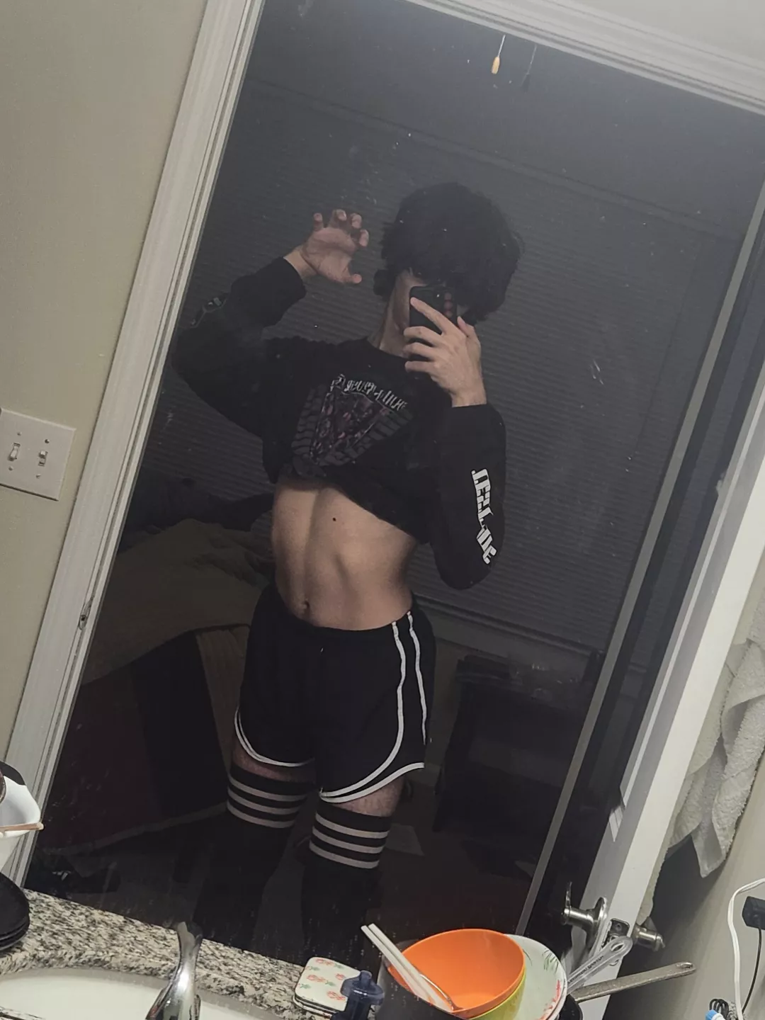 What having very few friends does to a mf posted by theguywhoasked---