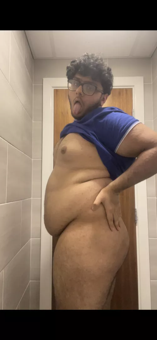 Who wants to fuck this chub? by Extreme_Influence868