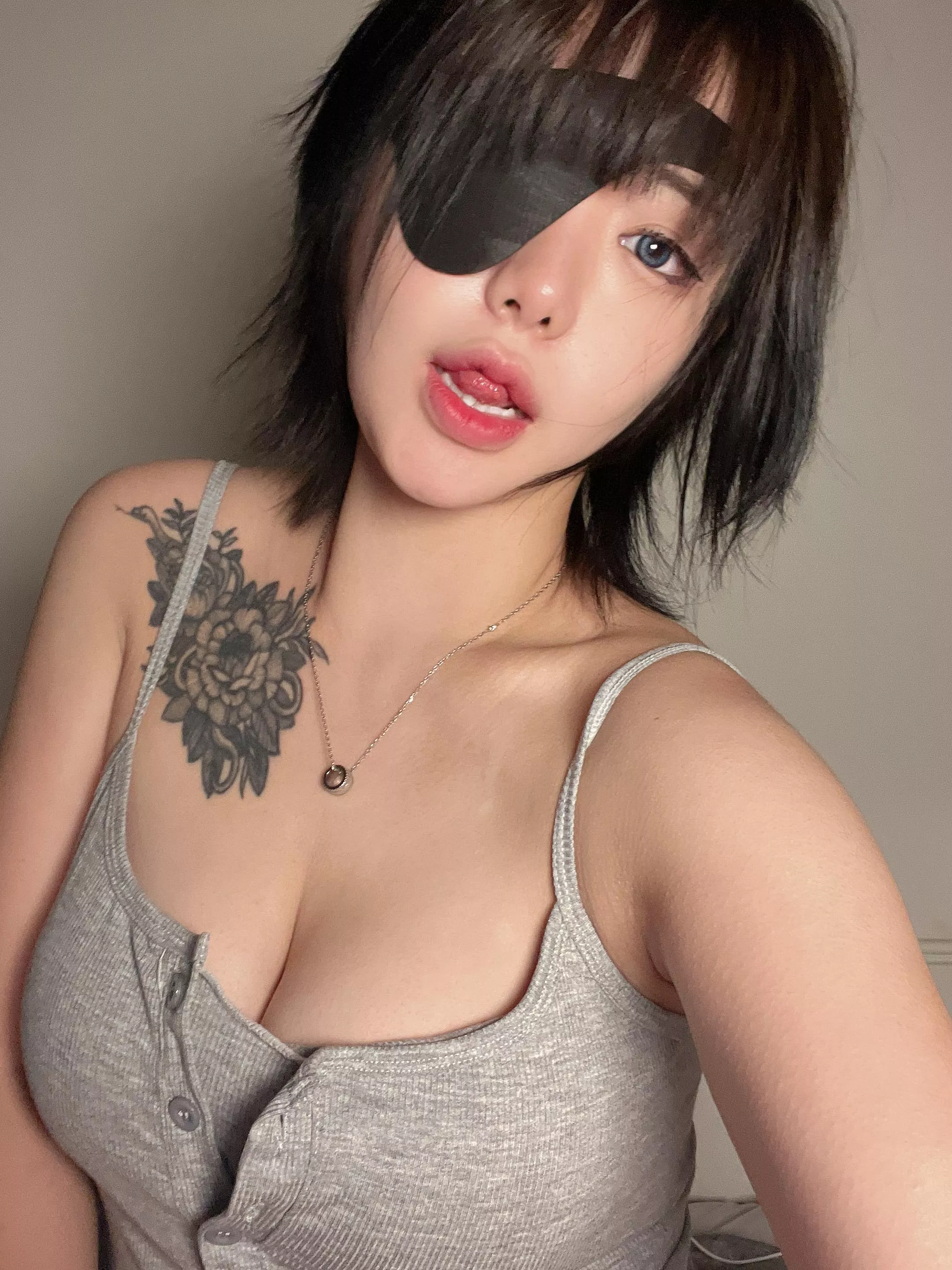 I wanna choose a random guy to date me. Anyone interested? :3  posted by Yuichan_desu