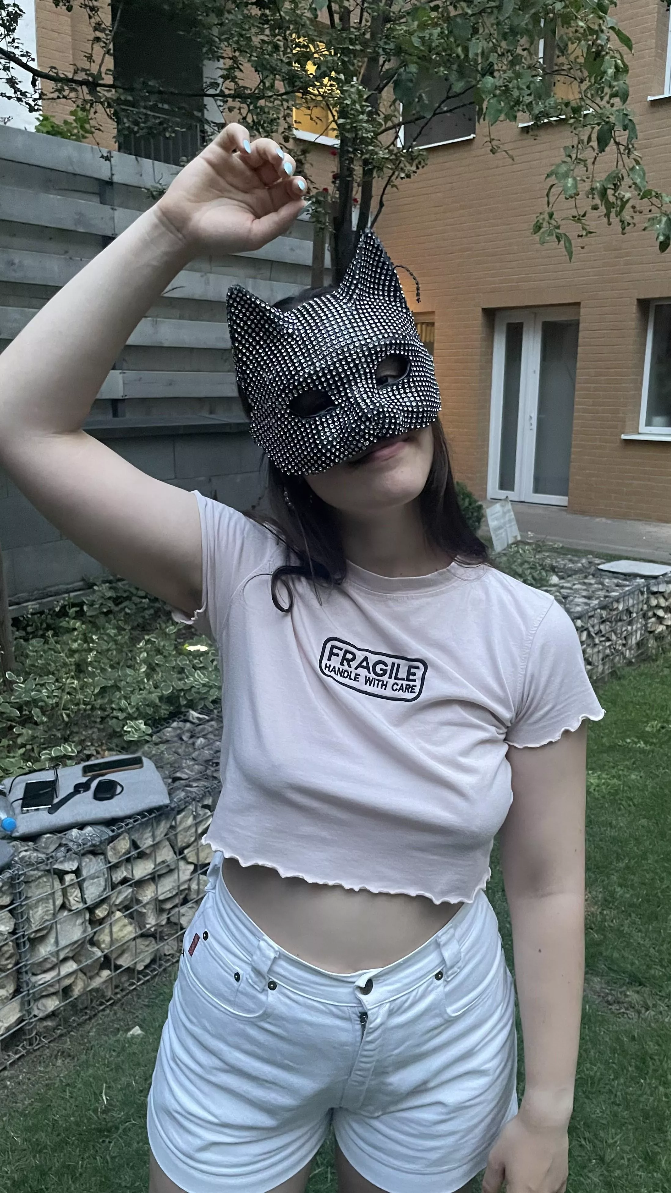 it's not noticeable but i feel freedom posted by lovelydancer-