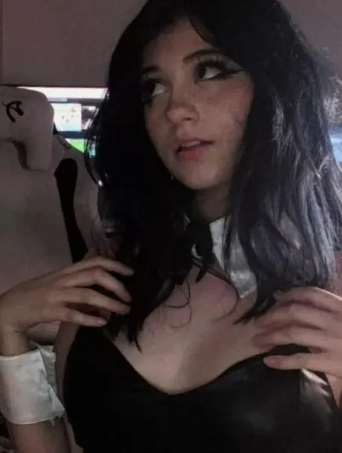 Not all punk girls have big tits
 by StarlitSeraph