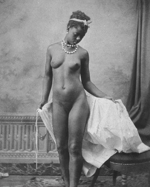 Nubian nude 1910 posted by East_Side_Kink