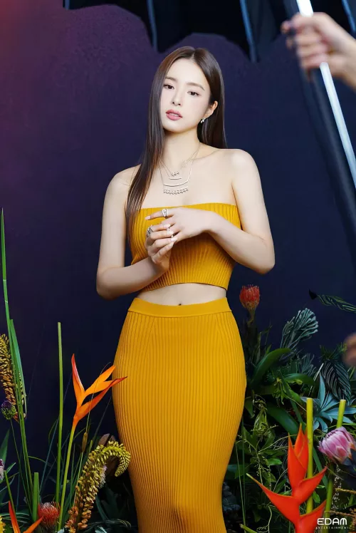 shin se kyung by Ananthu07