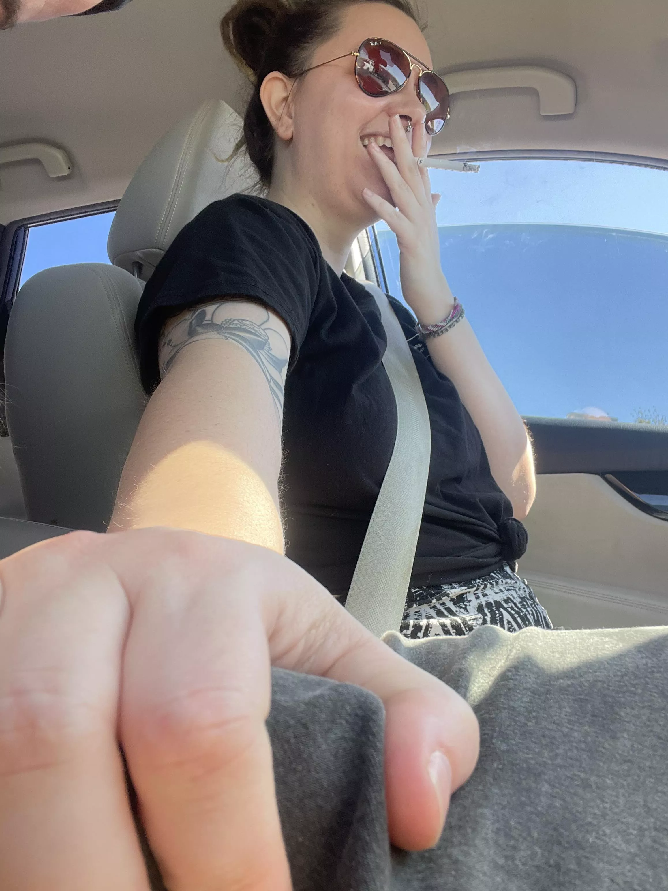 Yeah, I can drive a stick shift 😋 posted by Chery_smokes