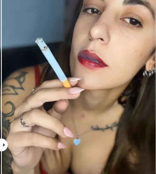 Your favorite is Marlboro?  by peachhbabyy