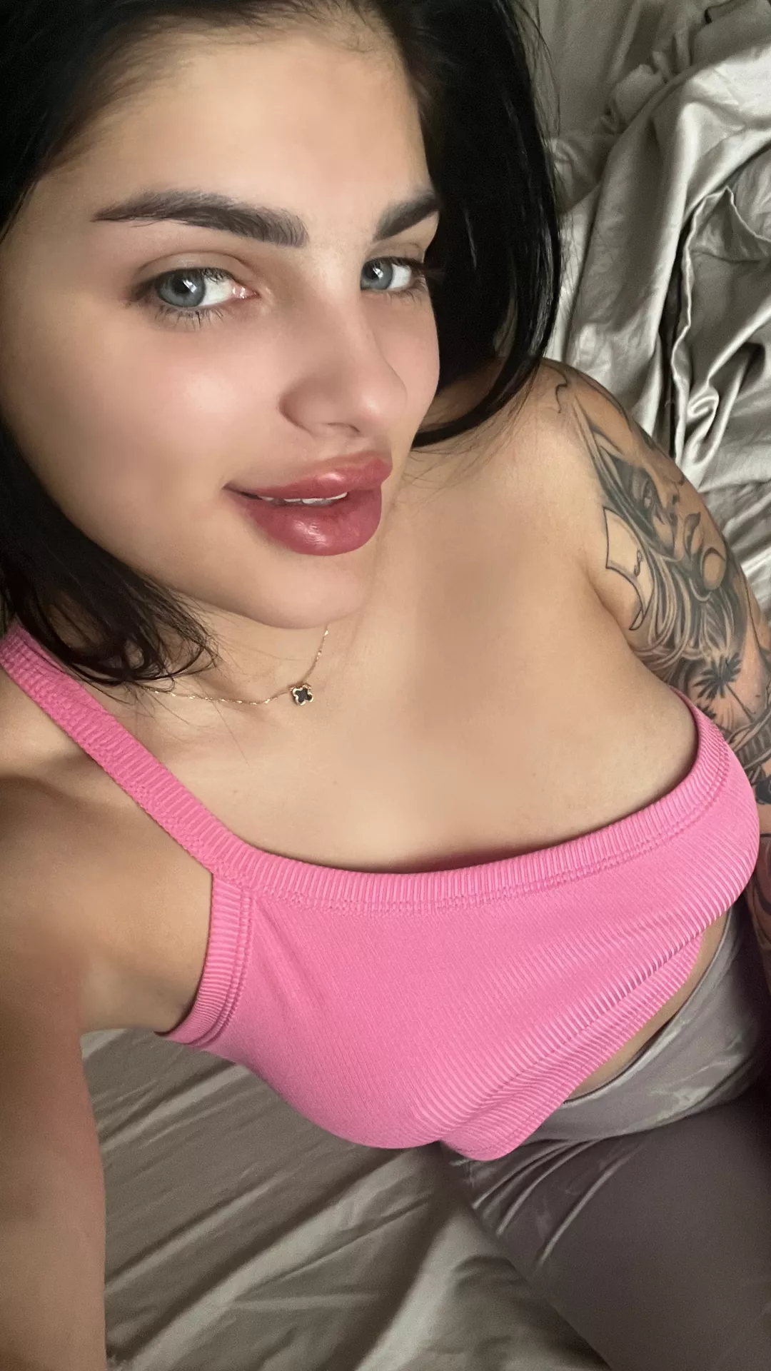 You're always in a better mood without a bra  posted by browneyesx