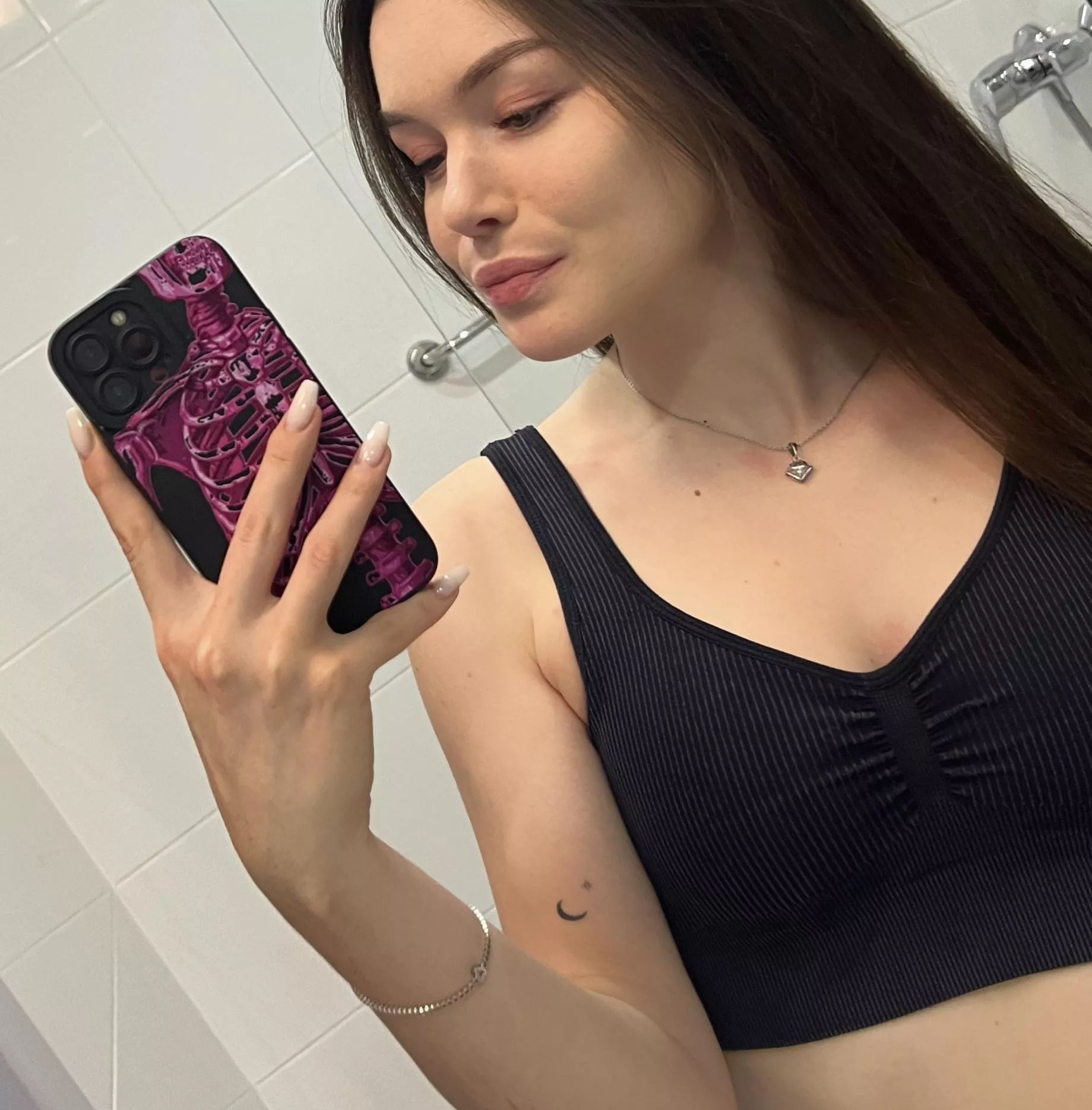 after a hard day, a brunette smile is relaxing posted by Sweety__Peach