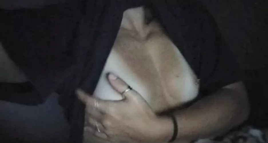 Can u see the jewelry?  by Aliceydy