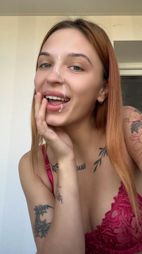 cum dripping down my face by LoveSweetKitty