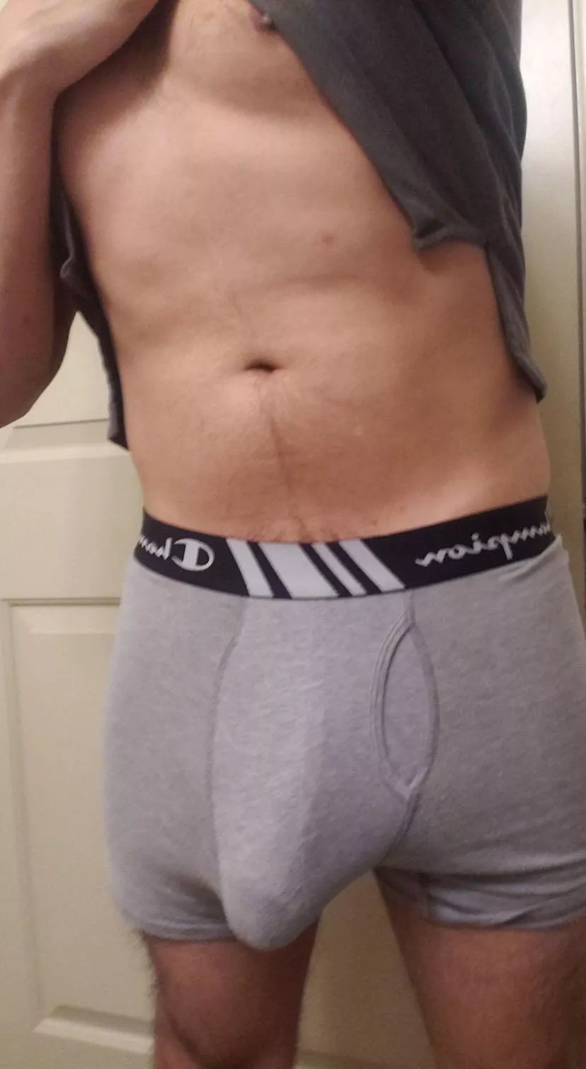 Did it briefsly stop your scroll posted by ThiccDDaddy