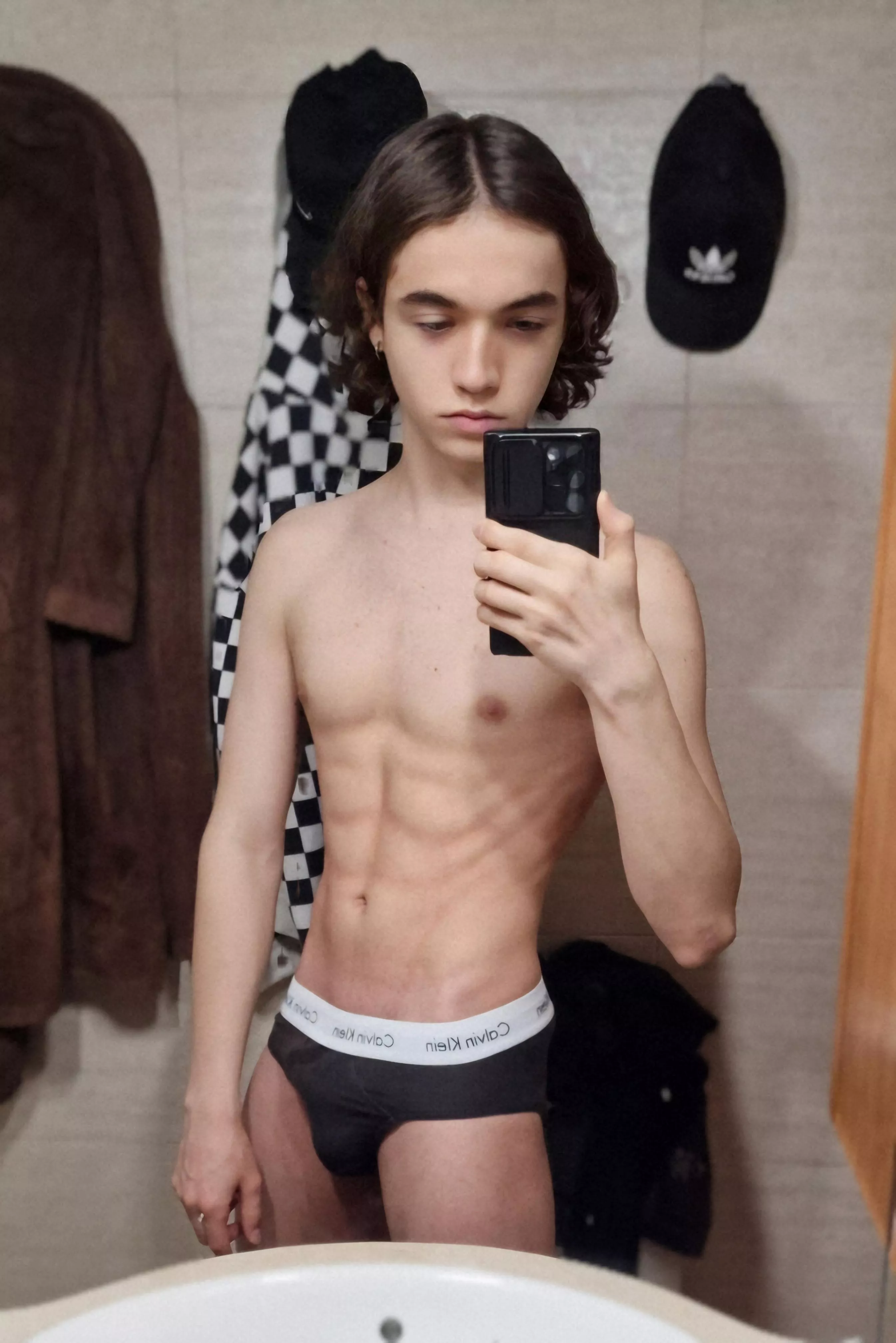 Do i grow my hair back? posted by ripleyTV