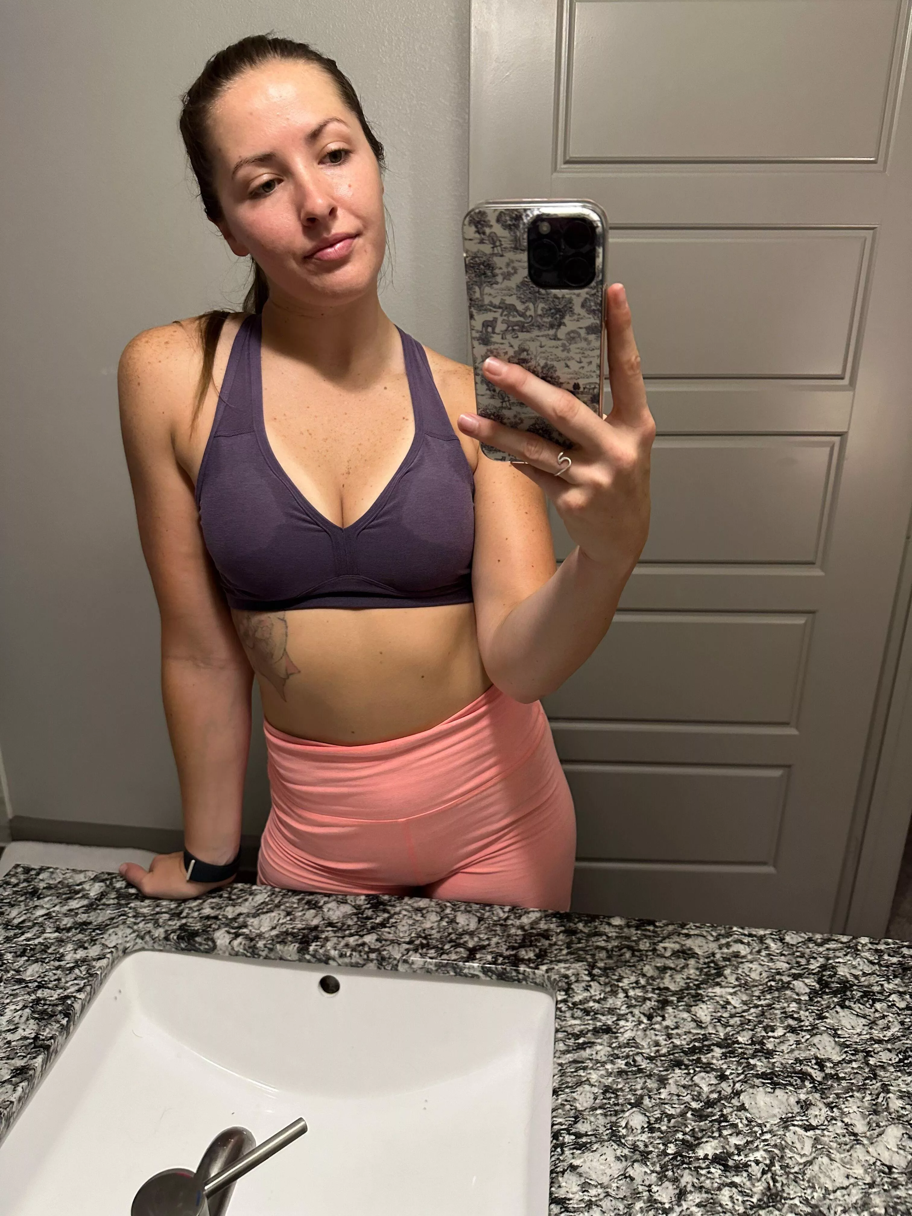 got my first set of cardio in 😈 posted by cumwcourt