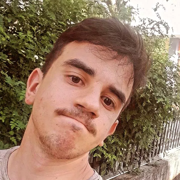 Greek  posted by Axaxou