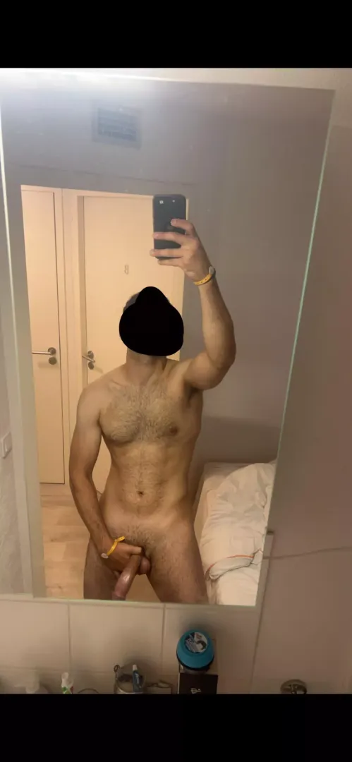 I go to shower DM me for nude posted by [deleted]