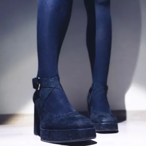 I like black color  by endless_emotions