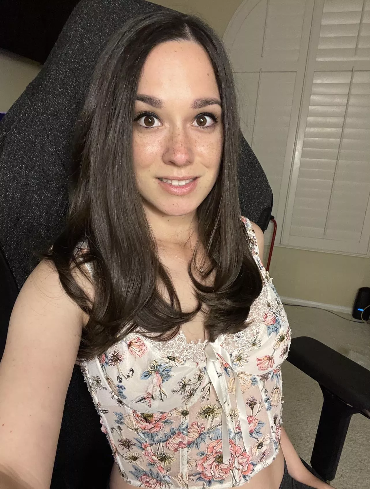 Im in a chipper mood this week. It’s off to a lovely start.  posted by AlanaAraya