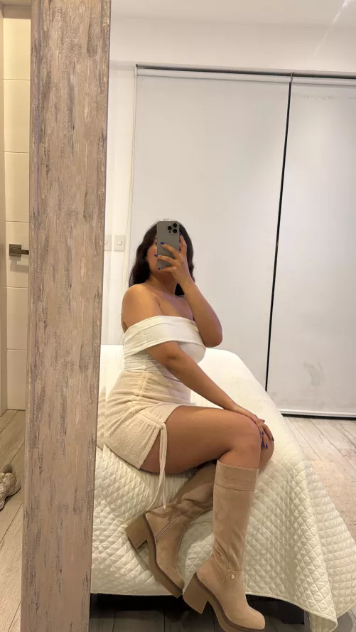 Love 🤎 by LeaderApprehensive43