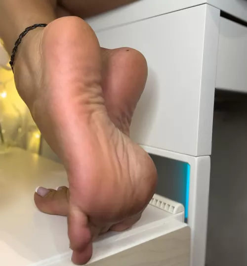 Soft heels  by Sxclegs