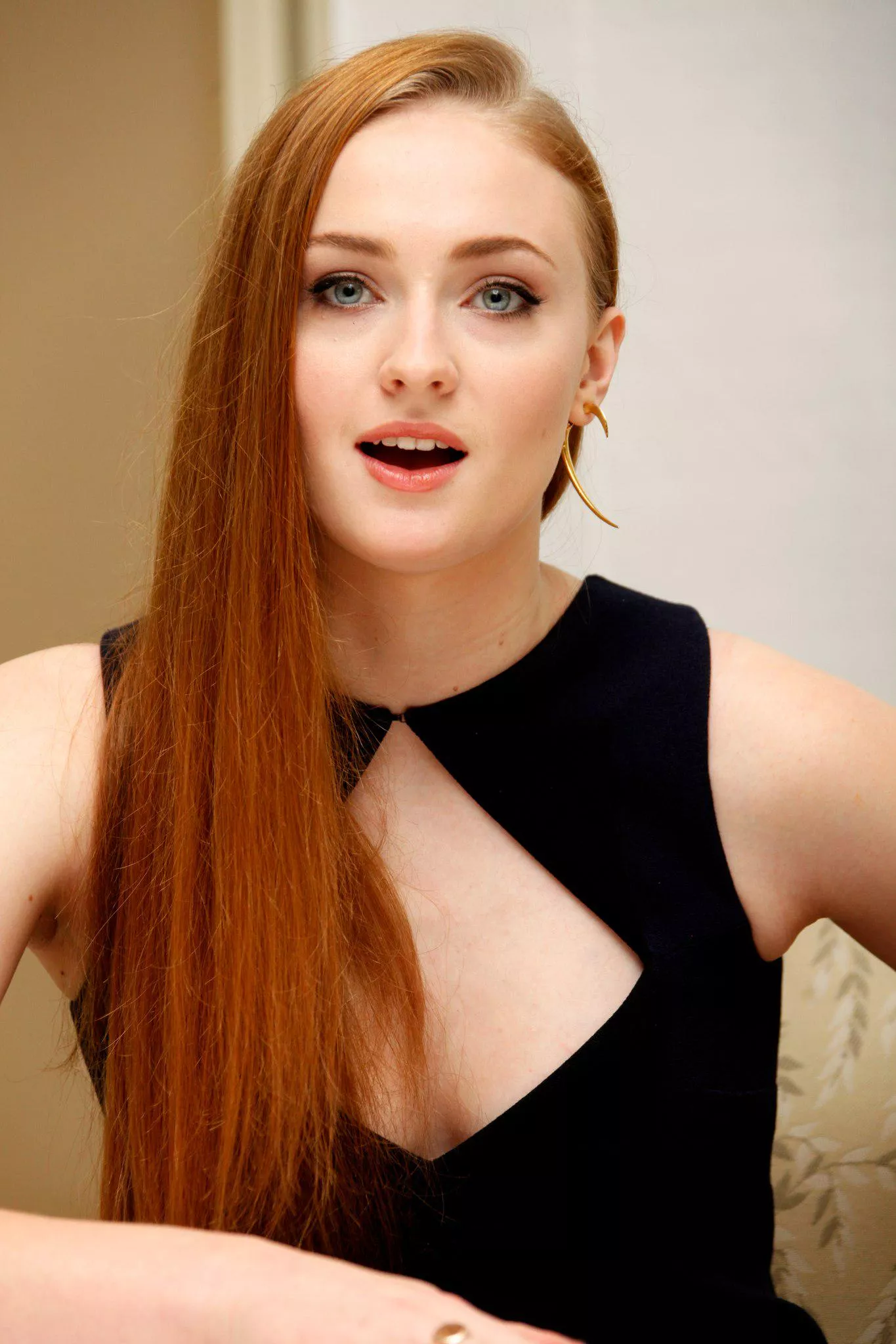 Sophie Turner posted by portmaniac