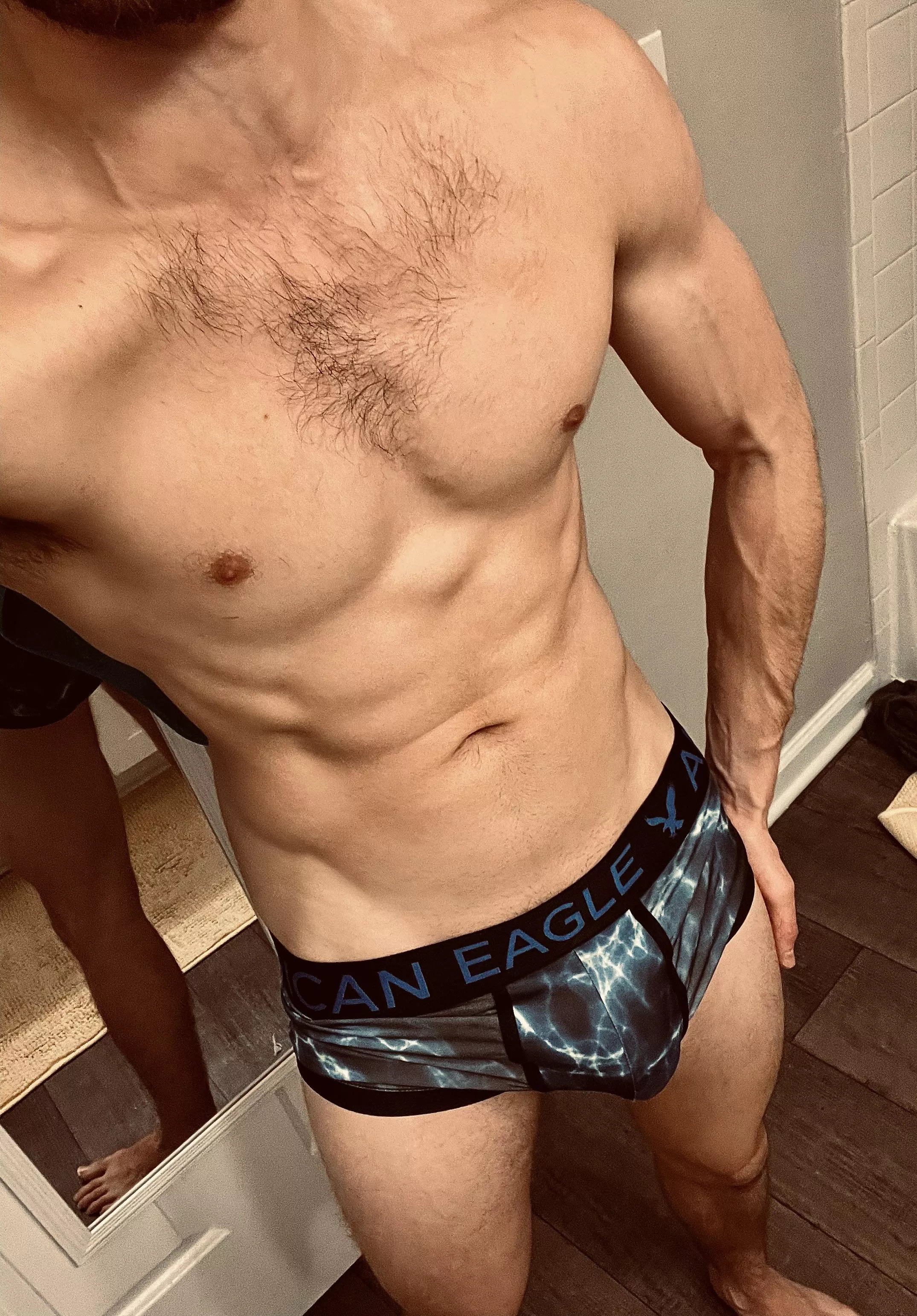 These can barely hold in my massive cock posted by hungguy692369