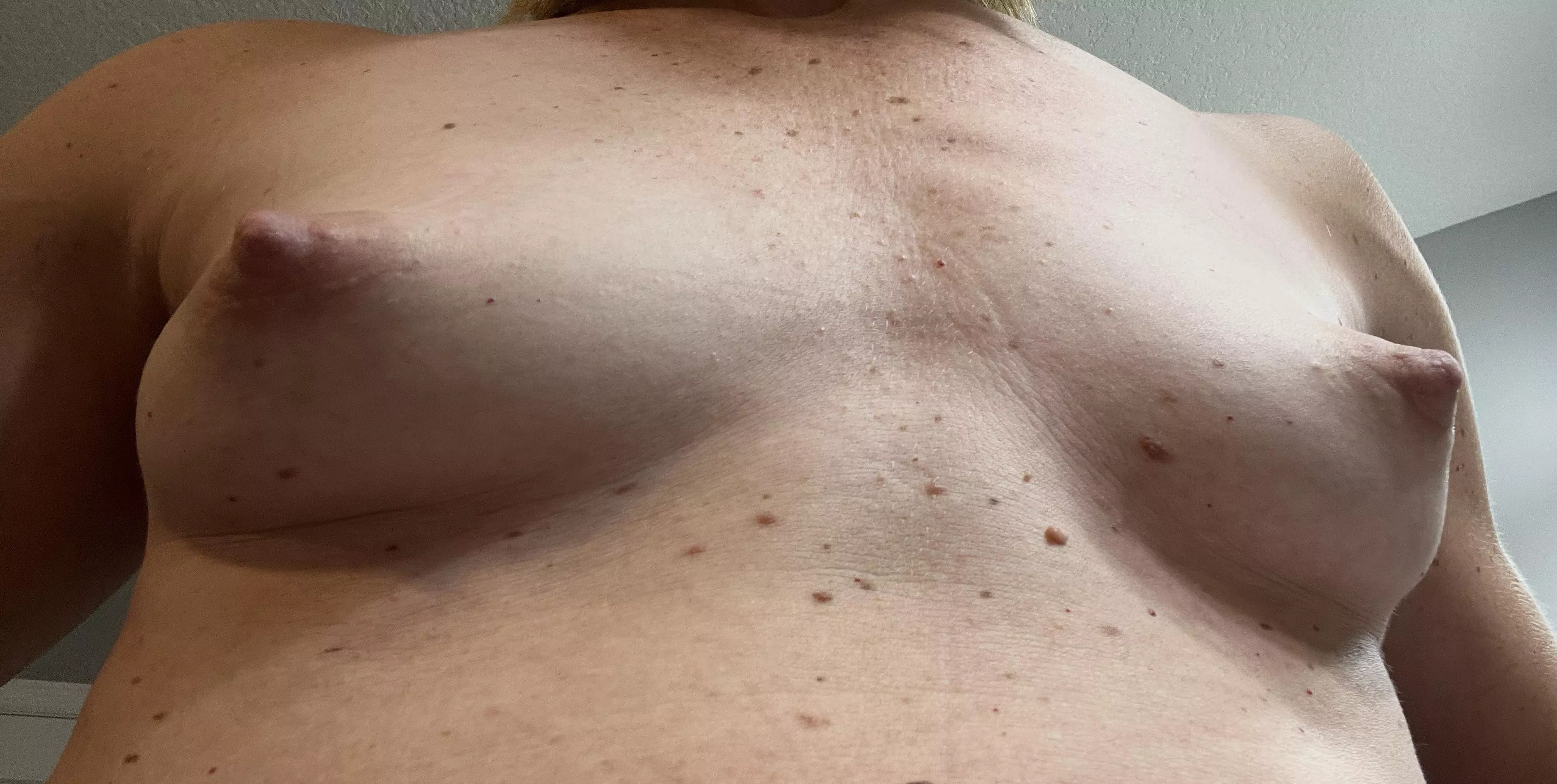 Tiny MILF tits. Suck my nipples hard.  posted by fansforfitnessnw