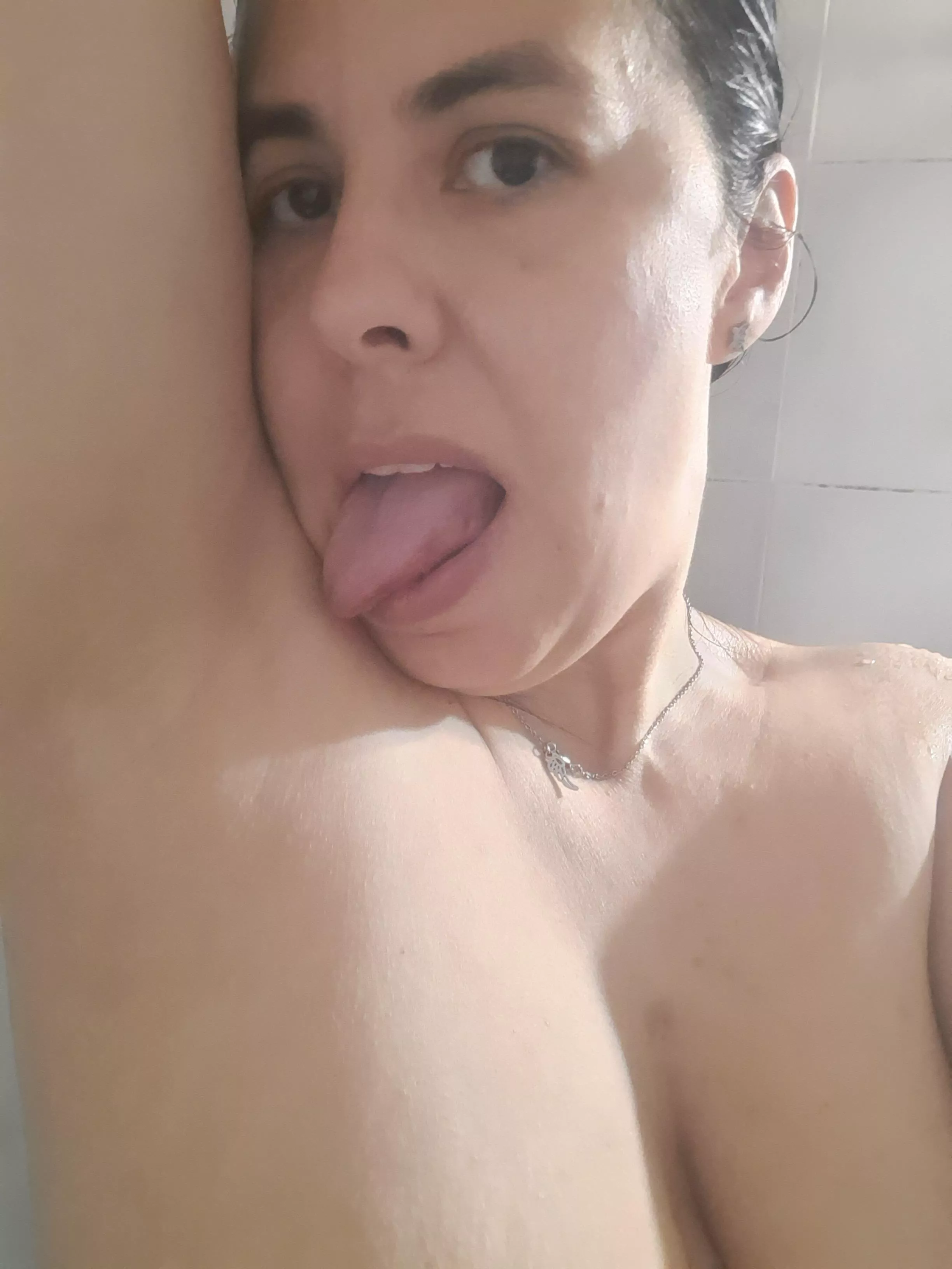 you would like to pass your tongue over my soft armpit...  posted by moon2512