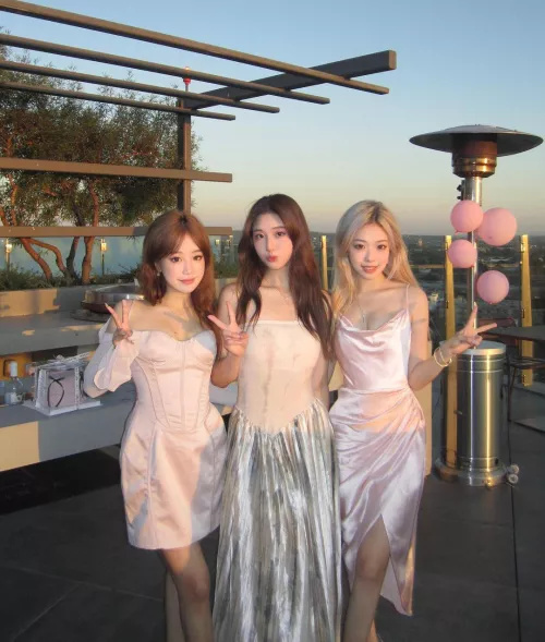 1, 2, or 3? by MochieBerries