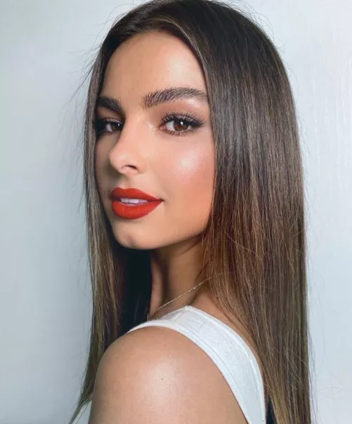 Addison Rae by Think_Dot8473