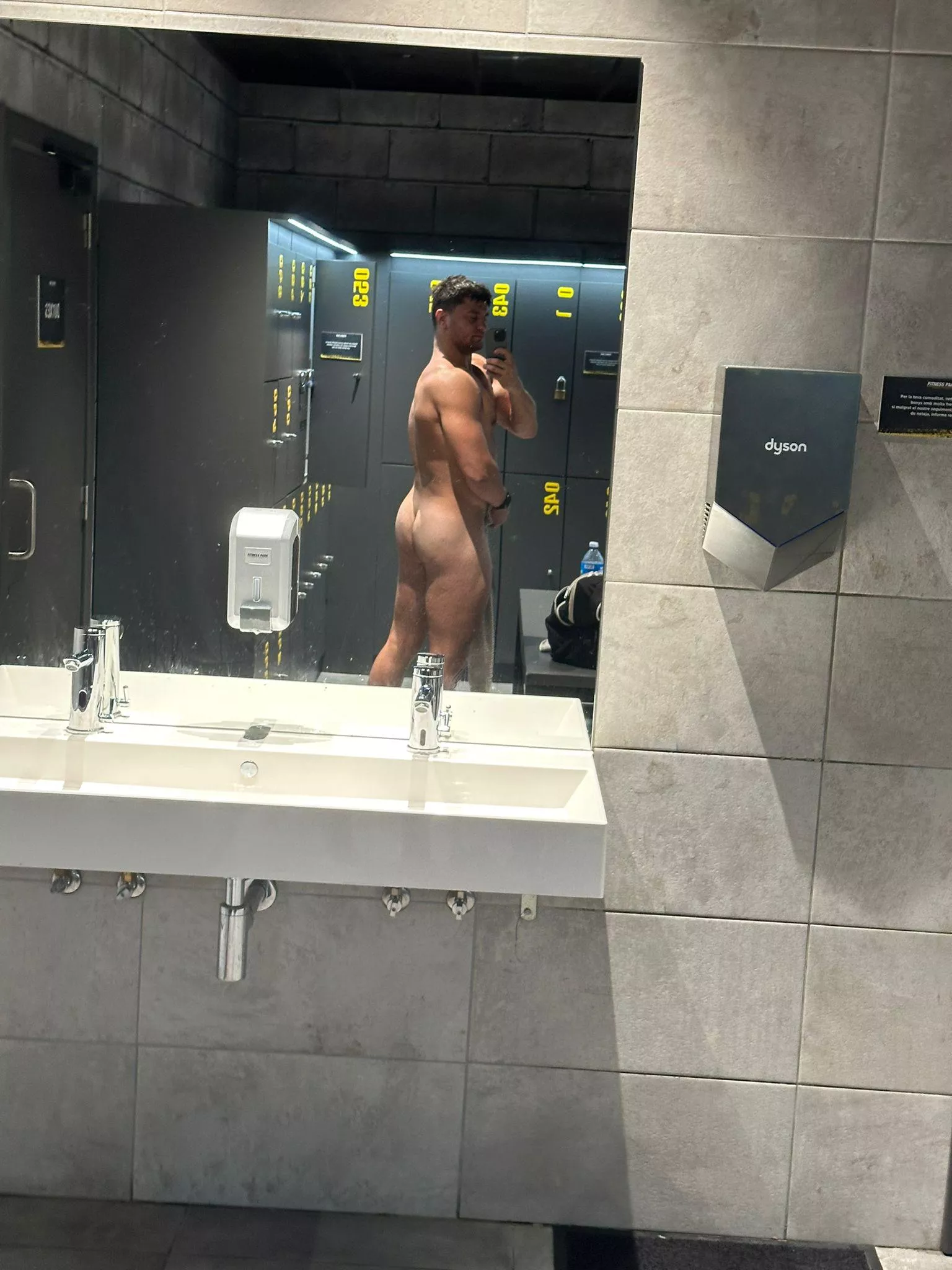 Cute guy cute butt  posted by realisiwak