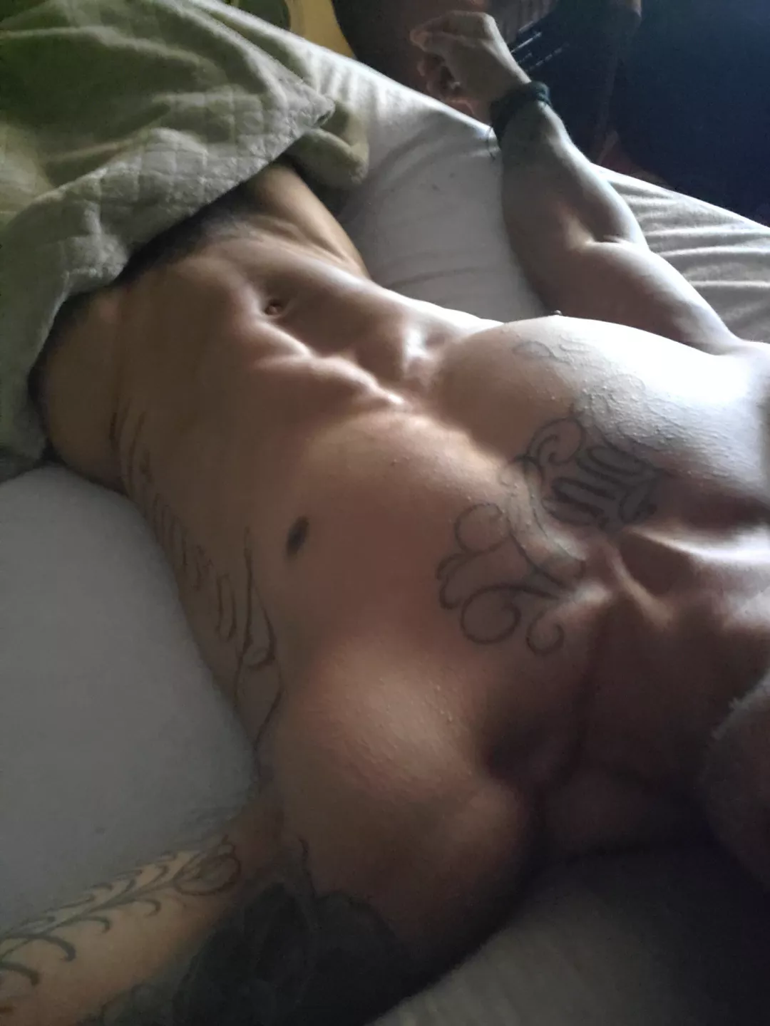 Good morning baby posted by shortking_fit