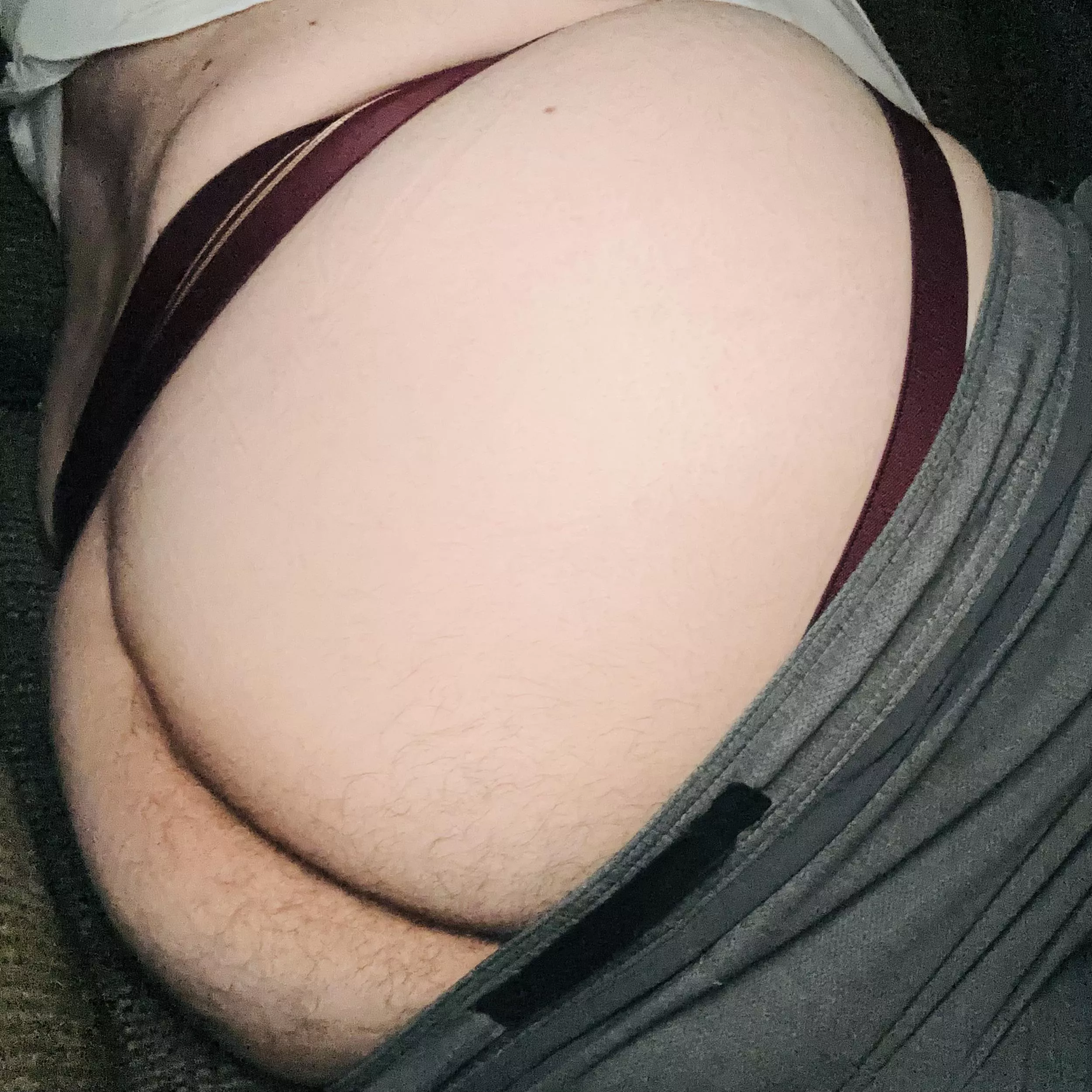 M [29] Let them eat cakes. 🎂  posted by Fatbigjuicybussy