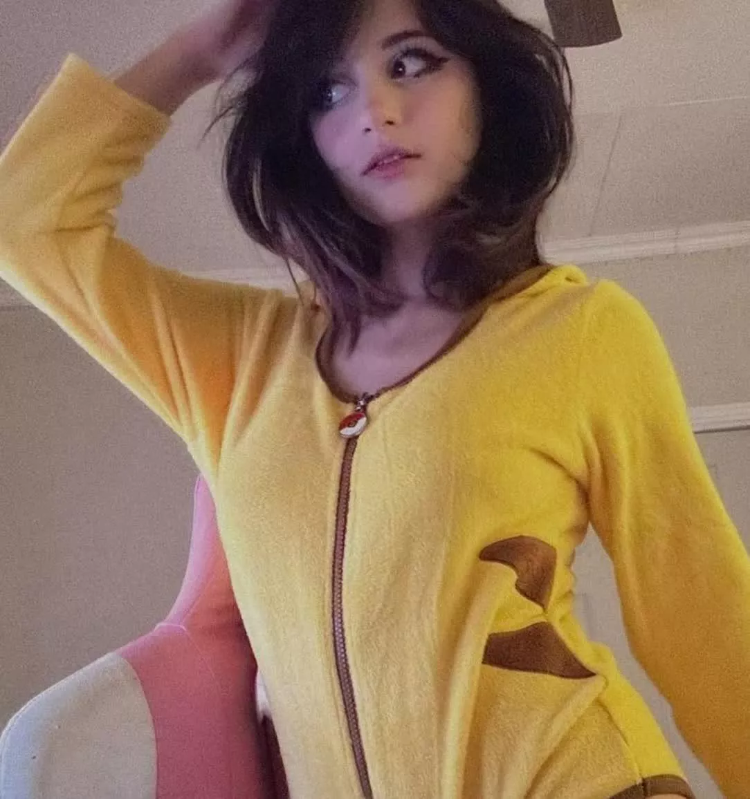 Pikachu Pokemon indigo league posted by fallonlovexox