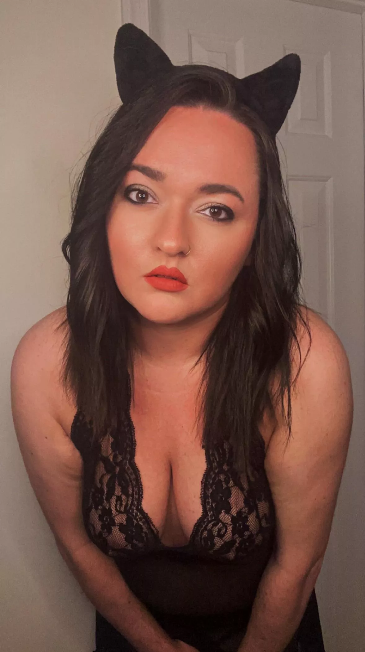 Purring to play  posted by GusherGoddessOF