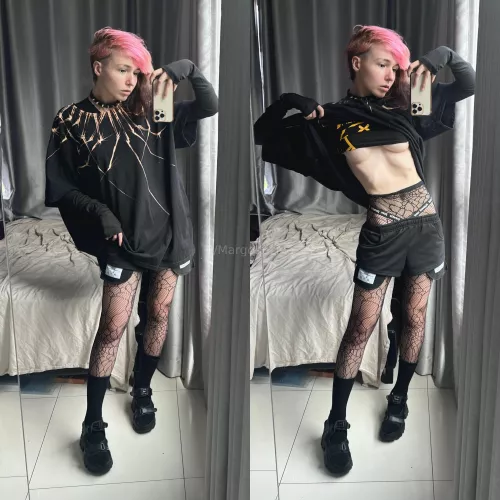 showing my new custom t-shirt by MargoKuzina