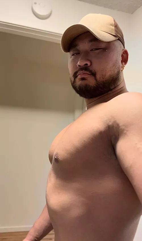 Who wants to give me a rub down? by KingKaiLukes