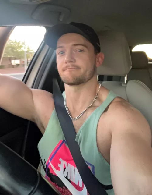 Arm-day made it hard to wash my hair! Happy Friday, bros! by adrusson